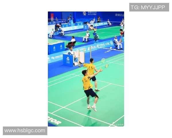 成都羽毛球队在全国羽毛球灵活性排行榜中荣登第六名展现出卓越实力与潜力